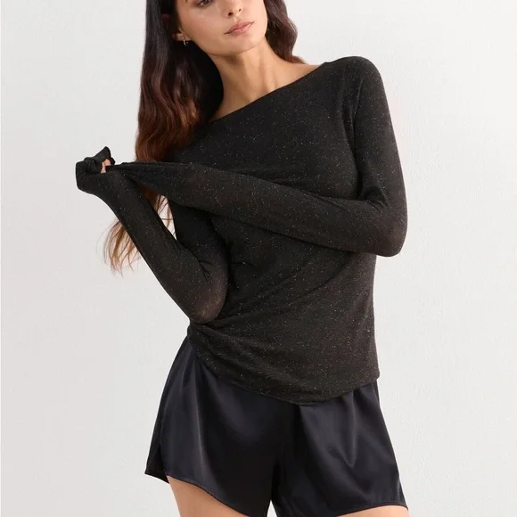 ❌ SOLD ❌ Intimissimi Crewneck Top in Modal Light with Cashmere Lamé - Picture 1 of 7
